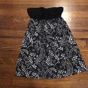 Express XS Black & White Floral  Strapless  Dress